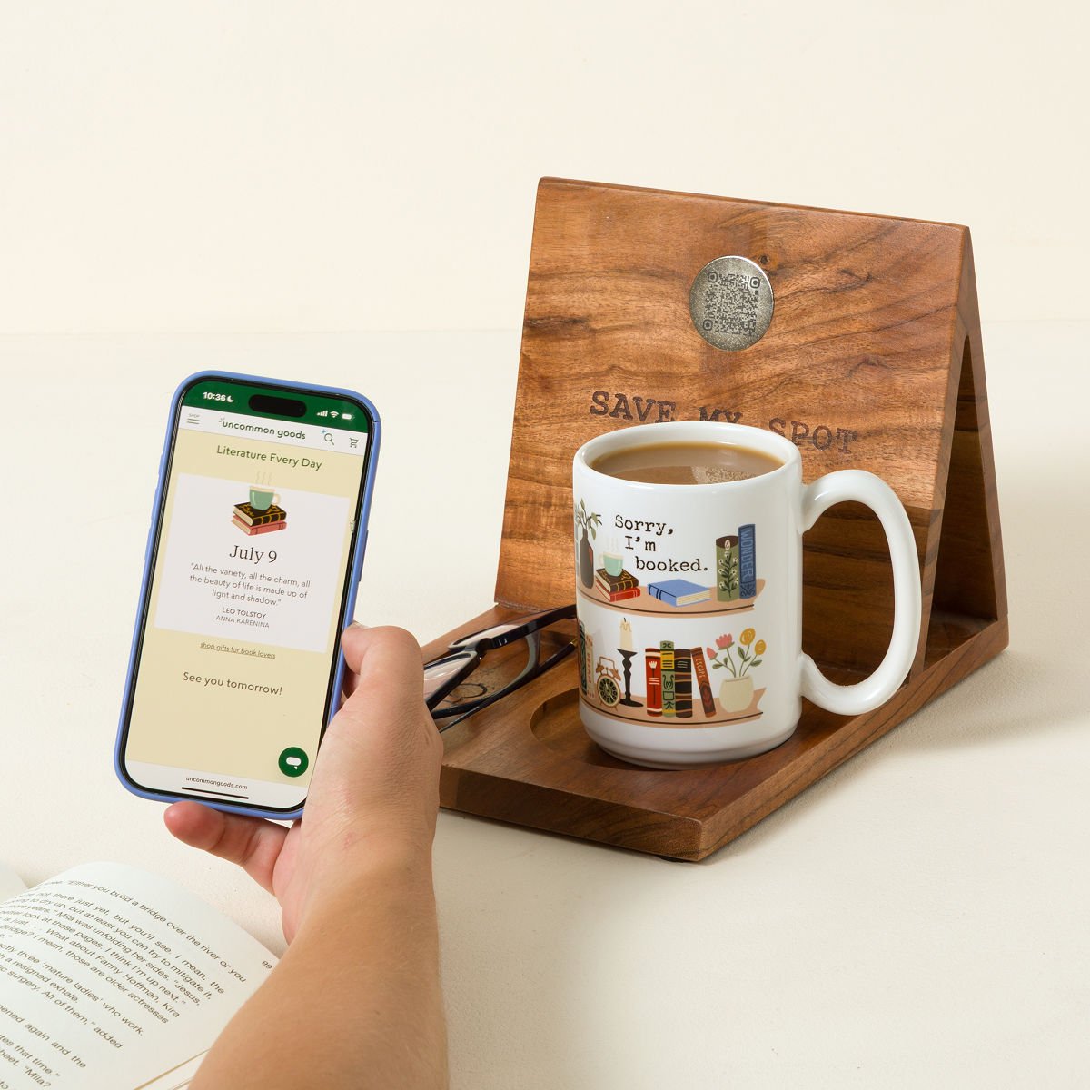 Book Nook™ Reading Valet