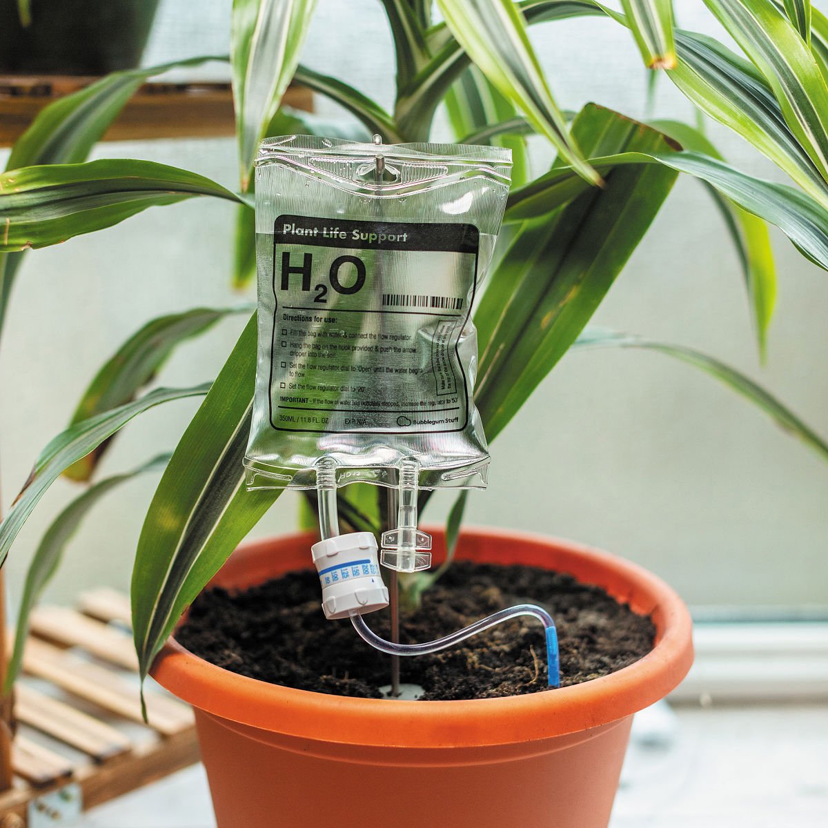 Plant Life Support Self-Waterer